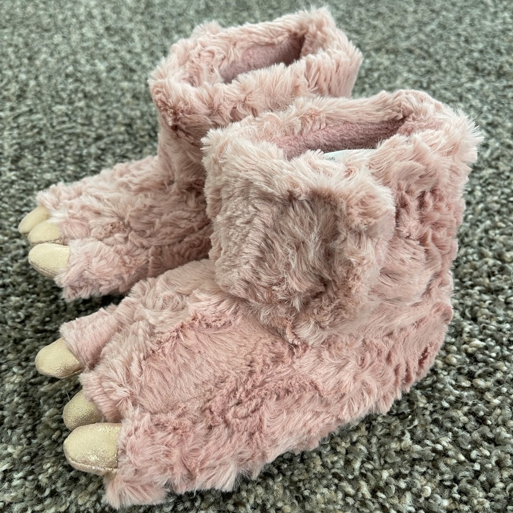 PINK FUZZY MONSTER SLIPPERS